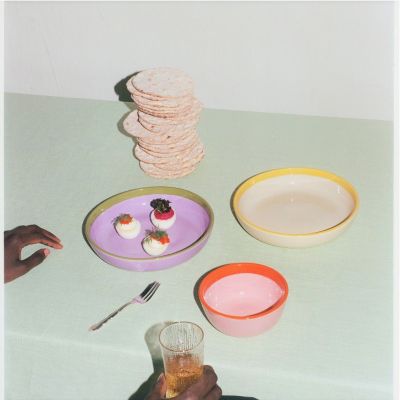プレイ ディーププレート22cm ベージュイエロー | iittala