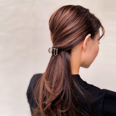 美品〛 アッカ acca ティアラクィーン ヘアクリップ S ダークグレー