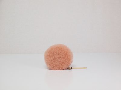 muku+CREME/ムク プリュ クレム 713 ムートンラウンドポーチ オレンジ 洗面化粧ポーチ【三越伊勢丹/公式】