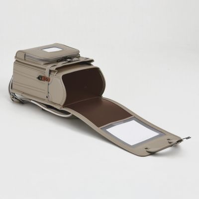 【送料無料】【２０２６年２月中旬以降届】ランドセル　ボルカグレイッシュ　名入れあり　サンドベージュ