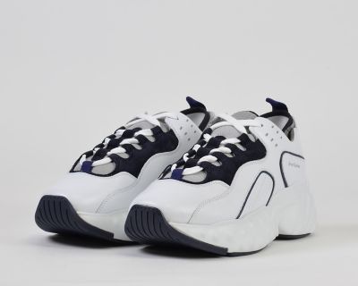 チャンキーソールスニーカー　Ｒｏｃｋａｗａｙ