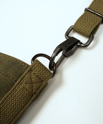 マガジンバッグ　ー　ウルトラスエード　／　ＭＡＧＡＺＩＮＥ　ＢＡＧ　ー　ＵＬＴＲＡ　ＳＵＥＤＥ　８０４９００６１０１７