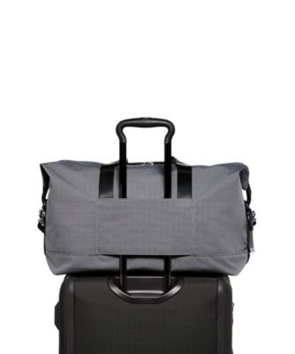 Tumi alpha 2024 3 satchel