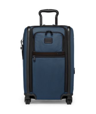 ＜TUMI＞【送料無料】スーツケース　ＡＬＰＨＡ　インターナショナル・デュアル・アクセス・４ウィール・キャリーオン　０２２０３５６０ＮＶＹ３