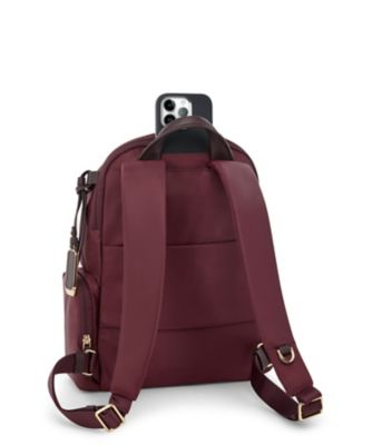 【トゥミ】美品VOYAGER セリーナ ミディアム ナイロン PC12インチ VOYAGEUR 「セリーナ」ミディアム・バックパック