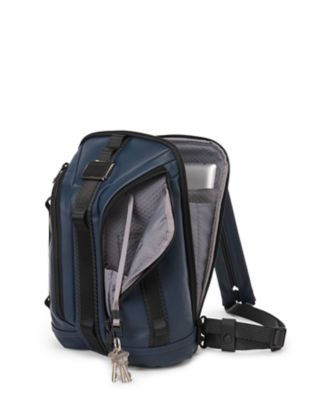 TUMI「ナイト」スリング ブラック レザー仕様 ベストバイ】TUMI Alpha Bravo「ナイト」スリングが、モバイラー
