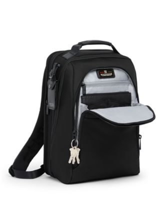 TUMI ALPHA（アルファ） ミディアム・15インチ・エクスパン 