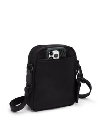 TUMI ALPHA（アルファ） スモール・クロスボディ ブラック 
