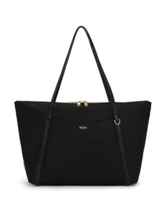 ＜TUMI＞ＶＯＹＡＧＥＵＲ　Ｑトート　０１９６７２０ＤＧＬＤ