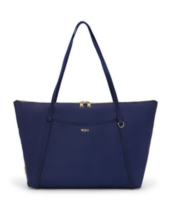 ＜TUMI＞ＶＯＹＡＧＥＵＲ　Ｑトート　０１９６７２０ＩＤＧＬＧ
