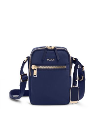 ＜TUMI＞ＶＯＹＡＧＥＵＲ　「ペルシャ」クロスボディ　０１９６６１４ＩＤＧＬＧ