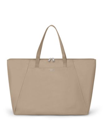 ＜TUMI＞ＶＯＹＡＧＥＵＲ　ジャスト・イン・ケース・トート　０１９６６２４ＯＡＴ