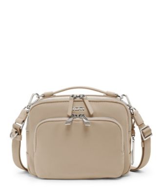 ＜TUMI＞ＶＯＹＡＧＥＵＲ　「テガン」クロスボディ　０１９６６９２ＯＡＴ