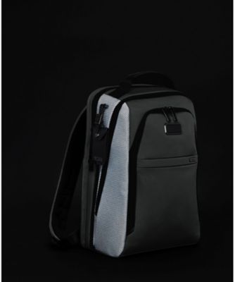 TUMI ALPHA（アルファ） ミディアム・15インチ・エクスパン