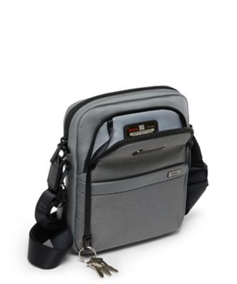 ひ*き様 TUMI ALPHA ミディアム・クロスボディ　グレー TUMI ALPHA（アルファ） ミディアム・クロスボディ | TUMI