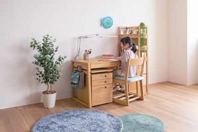 Ｎｏ．８９　デスク　幅１００ｃｍ　奥行６３ｃｍ