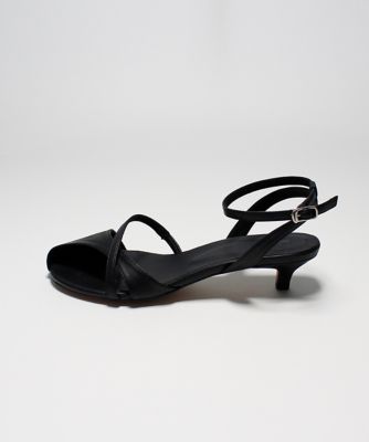 サンダル ＩＮＳＩＤＥ ＣＯＶＥＲ ＳＡＮＤＡＬＳ | ファッション・服