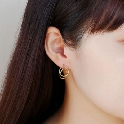 イエローゴールド　ピアス　ＡＧＶＡ１５９２　ＹＧ