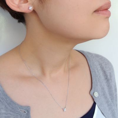 【限界価格】ヴァンドーム青山／カローラピアス　K18YG 0.3ct