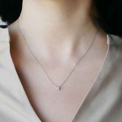 ダイヤモンド　カローラ　ネックレス　ＡＰＶＮ１５３３４０ＤＩ