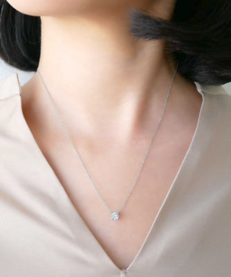 エクセレントカットダイヤモンド キャトルネックレス | Vendome Aoyama