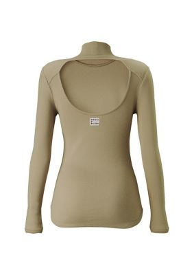 ＢＡＣＫ　ＣＵＴ　ＯＵＴ　ＲＩＢ