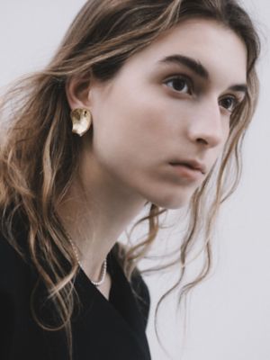 ｐｅｔａｌ　ｅａｒｒｉｎｇ