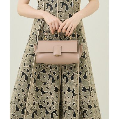 ◇　ガラスレザーハンドＢＡＧ