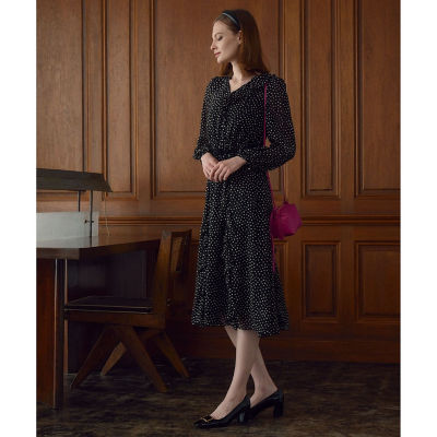 ランダムドットフリル ワンピース | ANAYI/アナイ | 三越伊勢丹  