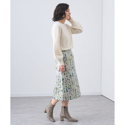 ラインフラワージャガードセミタイト スカート | ファッション・服 