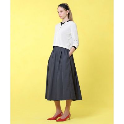 【予約商品５月下旬以降順次お届け】ストレッチナイロンタックフレア　スカート
