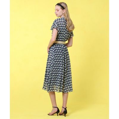 【予約商品５月下旬以降順次お届け】ｒｅｍｉｎｉｓｃｅｎｃｅ　プリント　　ワンピース