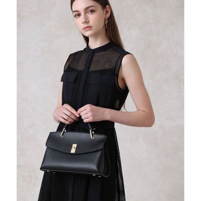 ＜ANAYI＞◇シュリンク革トップハンドル　ハンドバッグ