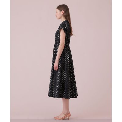 モノトーンドットジャカードフレア ワンピース | ANAYI/アナイ | 三越