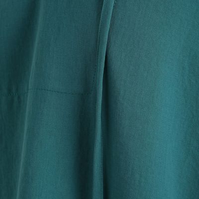 ソフトツイル　スキッパーカラーブラウス