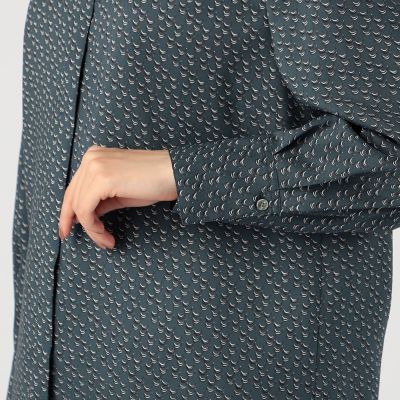 クレセントムーンプリント　バンドカラーブラウス