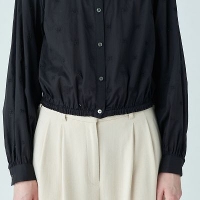 Bモチーフエンブロイダリー ショートブラウス | maison