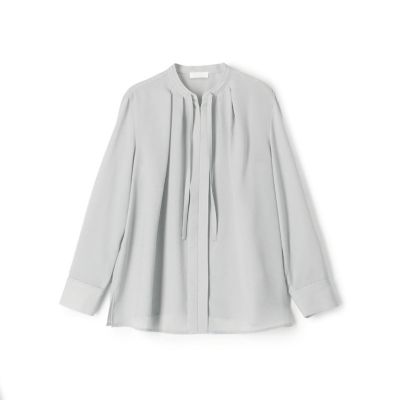 【送料無料】maison TOMORROWLAND/メゾン トゥモローランド スムースサテン ストリングネックブラウス 13ライトグレー トップス【三越伊勢丹/公式】