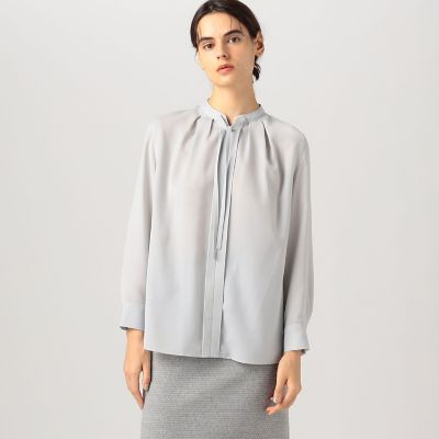 YA　TOMORROWLAND スムースサテン ストリングネックブラウス スムースサテン ストリングネックブラウス | maison TOMORROWLAND