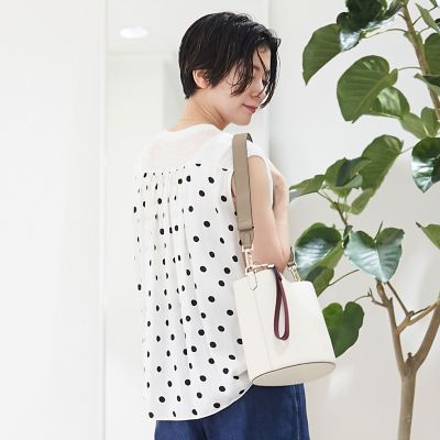 ポリエステルリネンコンビ　フレンチスリーブプルオーバー