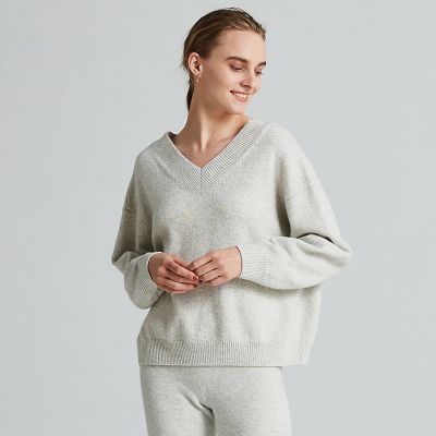 ファイブミックス　Ｖネックプルオーバー