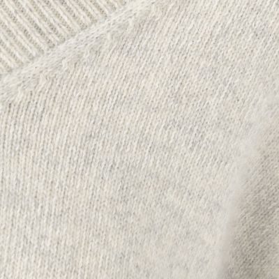 ファイブミックス　Ｖネックプルオーバー
