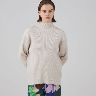 ウールポリエステルストレッチリブ ハイネックプルオーバー | maison