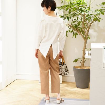 ソフトストレッチ　フロントタックパンツ