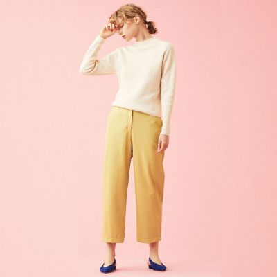 フェイクレザー　クロップドパンツ