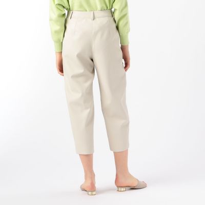 フェイクレザー　クロップドパンツ
