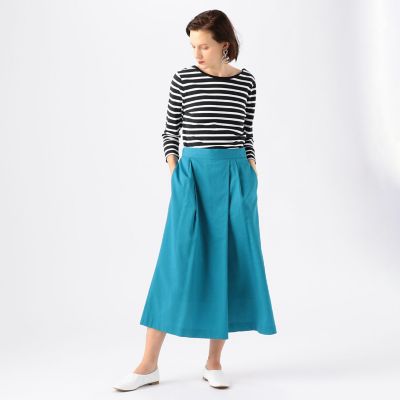 ドライボイル　アシンメトリータックキュロットパンツ