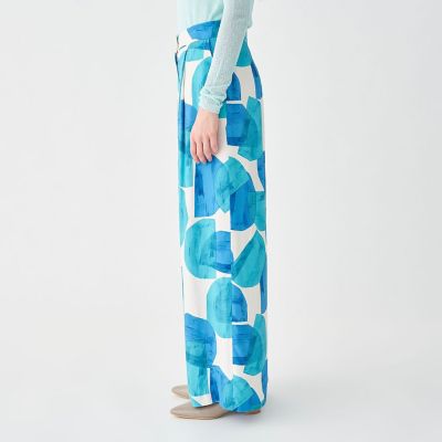 ムーンフェイズプリント　１タックセミワイドパンツ