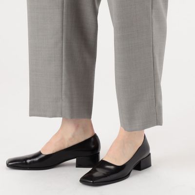 ライトカルゼ　センタープレスストレートパンツ