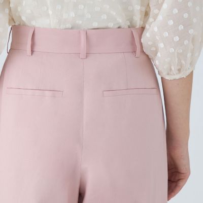 ＬＩＮＯストレッチ　タックパンツ